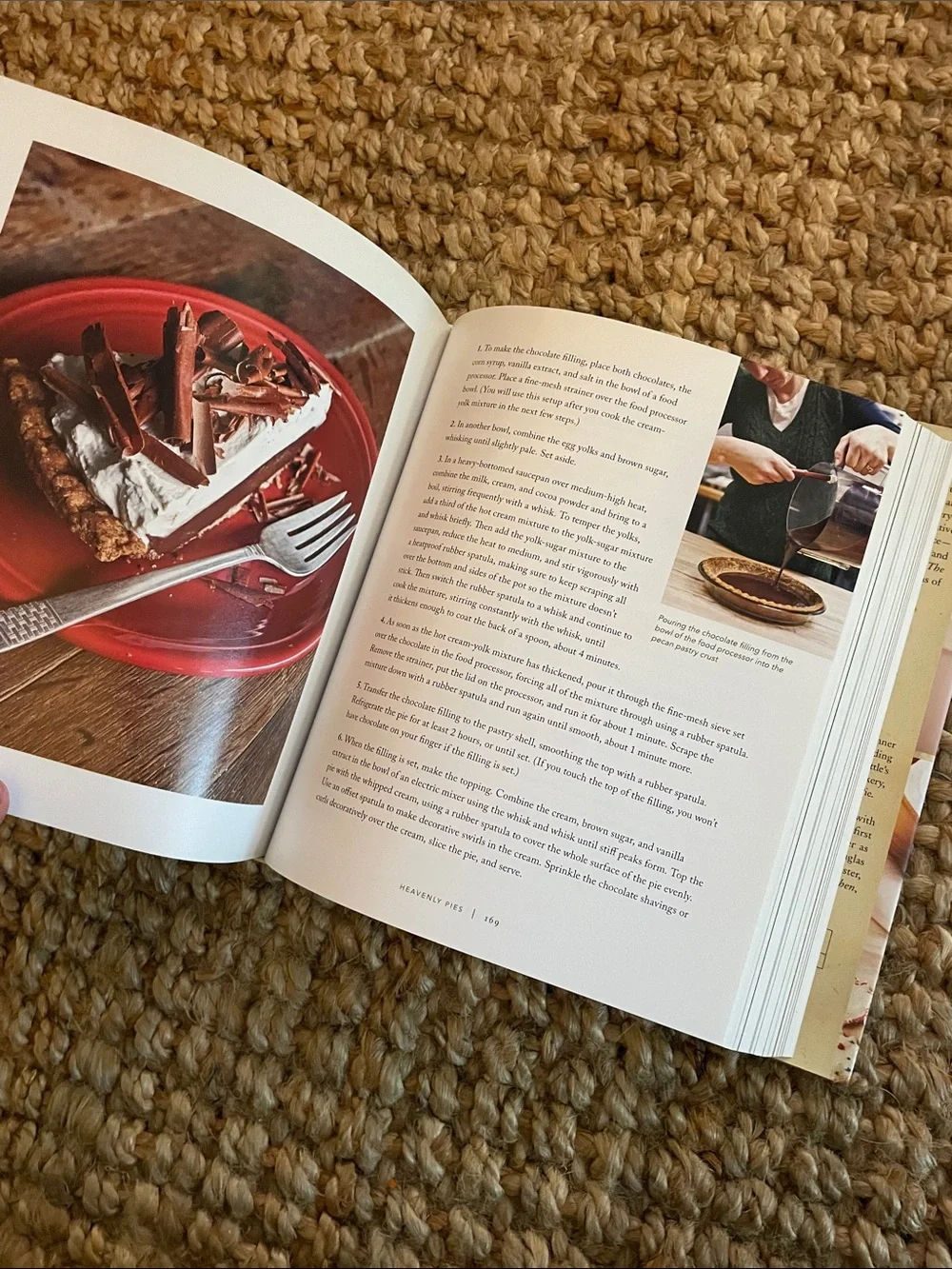 The Dahlia Bakery Cookbook by - Cream Cover
